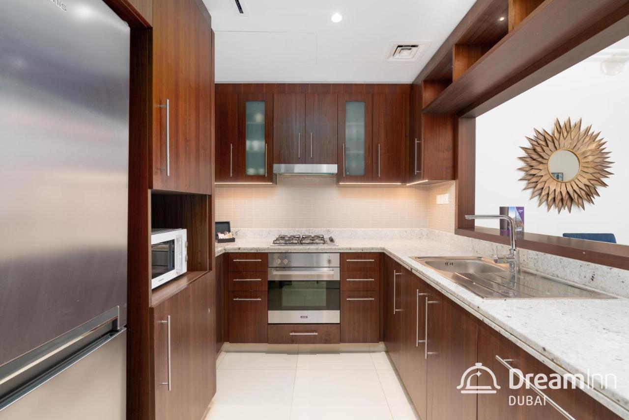 Dream Inn Apartment- Tajer Souk Al Bahar Дубай Екстериор снимка